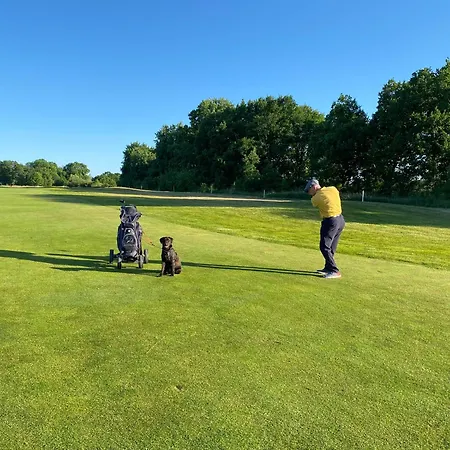 Βίλα The Golfers Blue *
